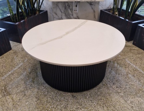 Stolik kawowy blat spiek kwarcowy Calacatta Gold 12mm (1).jpg