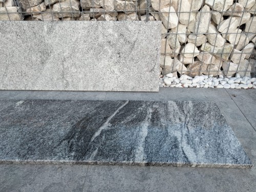 Stopnica granitowa Juparana