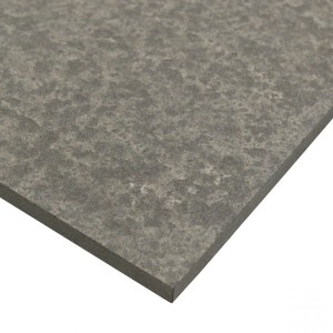 Płytki Bazalt Black płomieniowane 60x60x2 cm